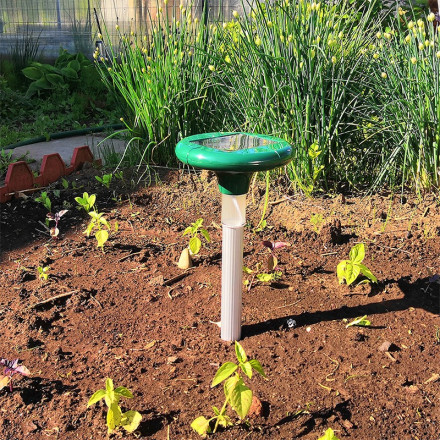 Ультразвуковой отпугиватель кротов "SITITEK Гром-Профи LED+" Ультразвуковой отпугиватель кротов "SITITEK Гром-Профи LED+"